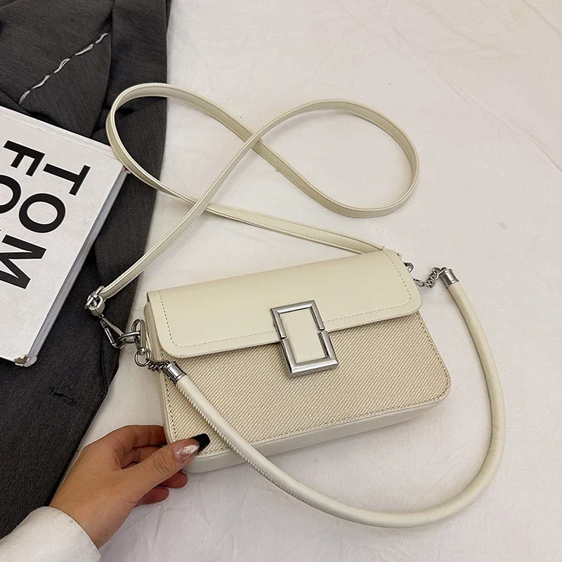 

Luxury High-End Unique Shopper Bag for Women with Fashionable Leather Finish and Large Vintage Capacity
