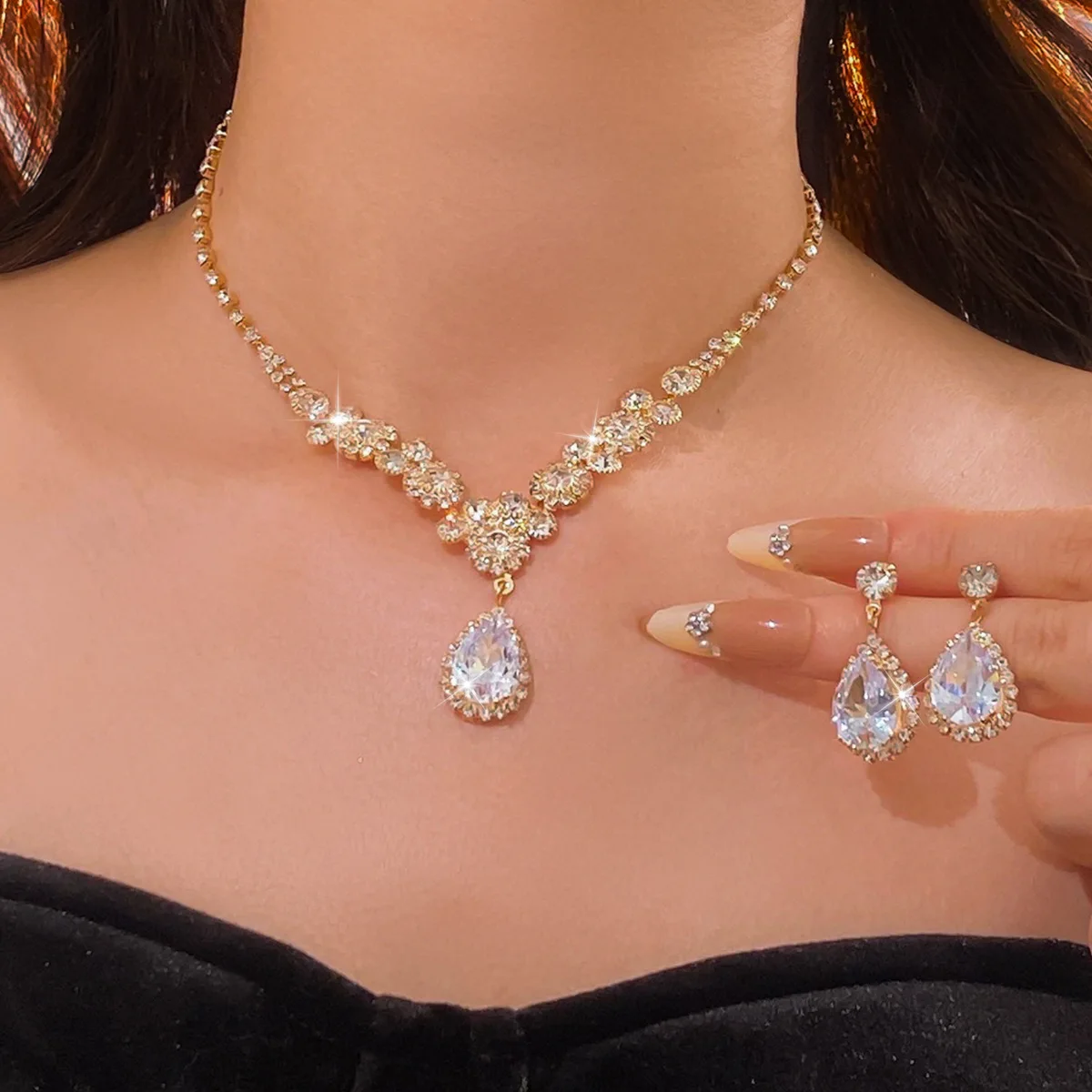 French cross-border diamond-encrusted water drop pendant earrings retro court style collarbone chain light luxury high-end jewel
