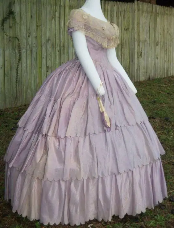 Civil War Princess Ball Gown Victorian Fantasy Elegant Lilac Gown Vintage Wedding Dress Dancing Dress Inspired Dress Costumes