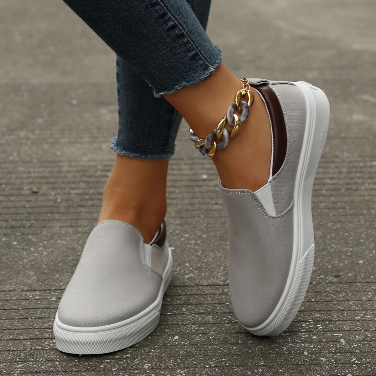 2023 New Hot Sale Women Platform Sneakers Solid Color Wedges Fashion Casual Shoes Comfortable Flats Outdoor Running Female Shoes