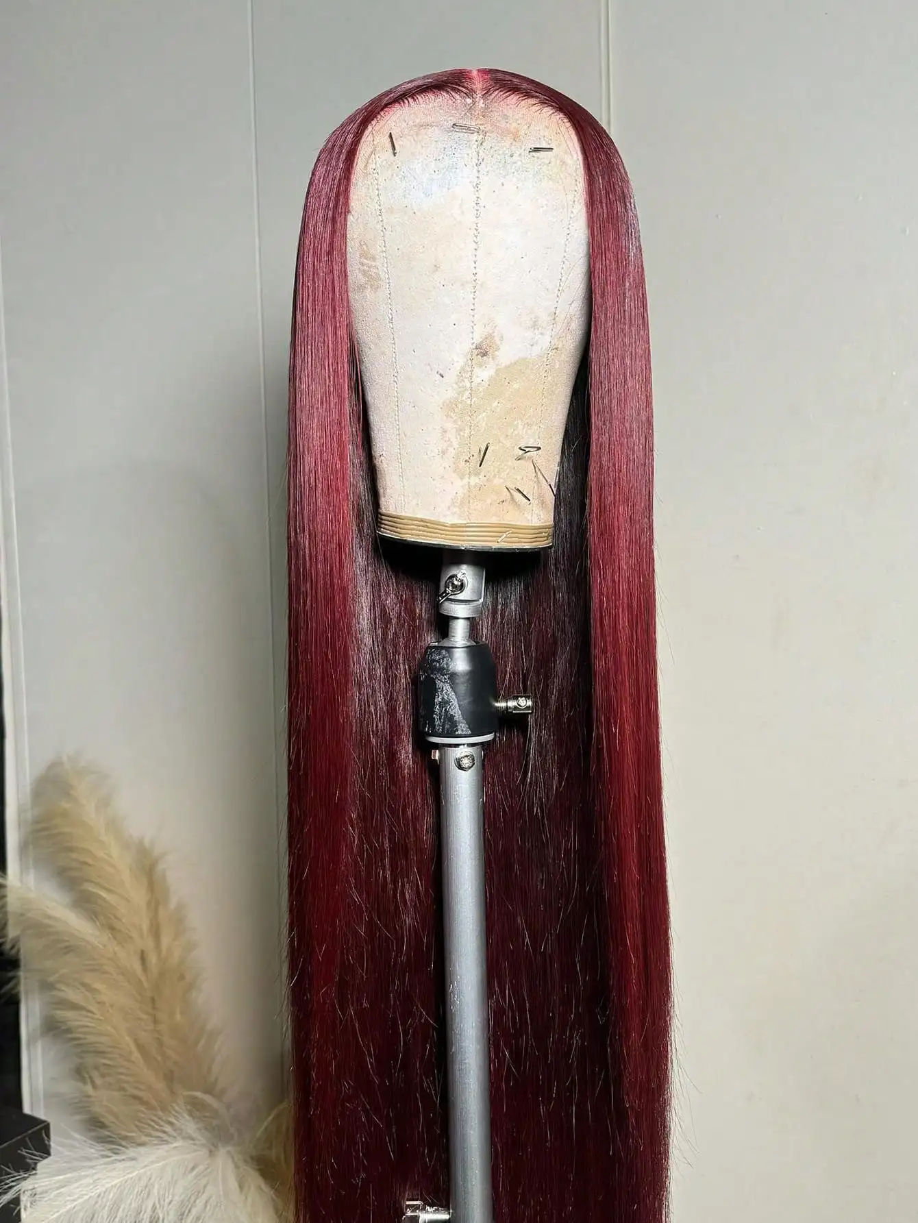 200% 99J Borgoña 13x4 Hd pelucas de cabello humano Frontal de encaje transparente vino tinto 99J pelucas rectas de colores prearrancadas con pelo de bebé