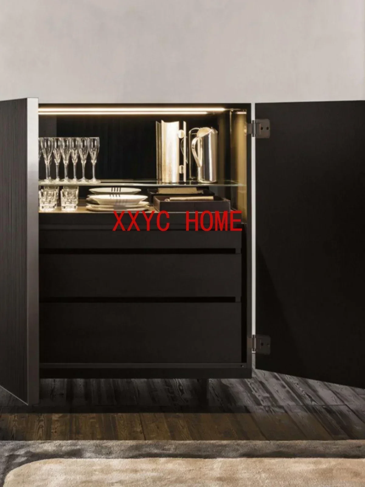 Modern Light Luxury Min European Style Living Room Wall Hallway Light with Dining Side Wine Cabinet