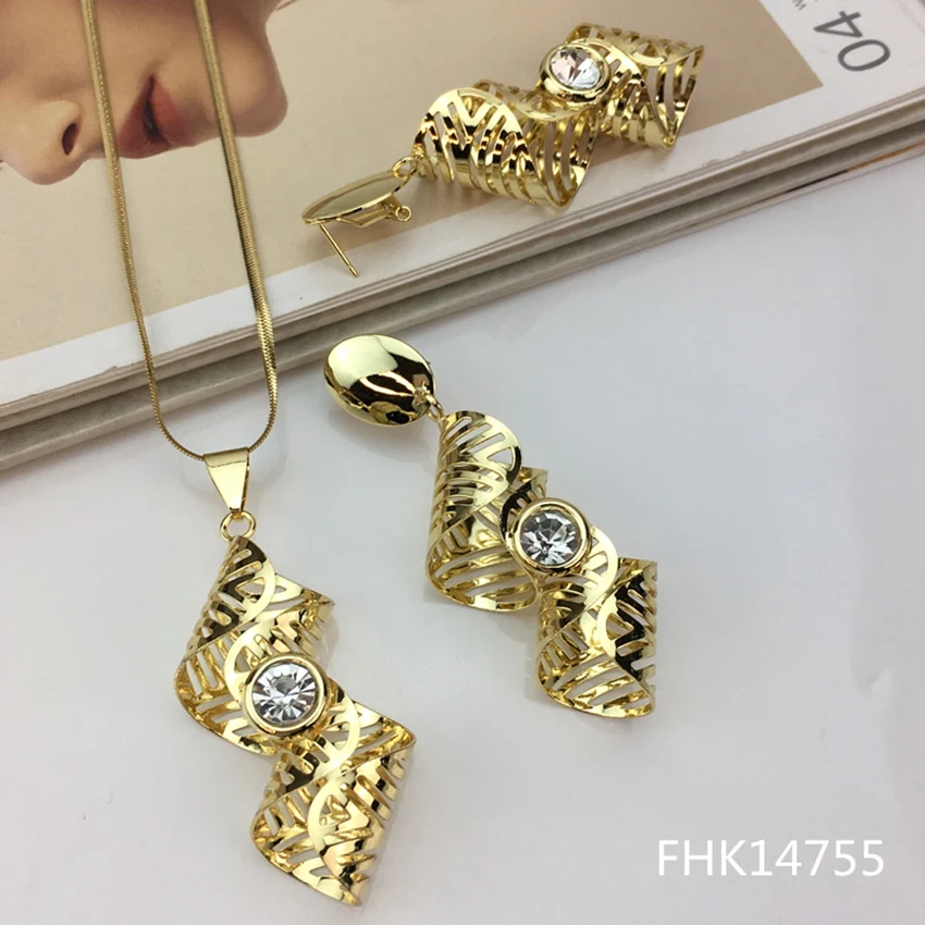 Yuminglai Unique Pendant with Earrings for Women Everyday Use Jewelry fhk15423