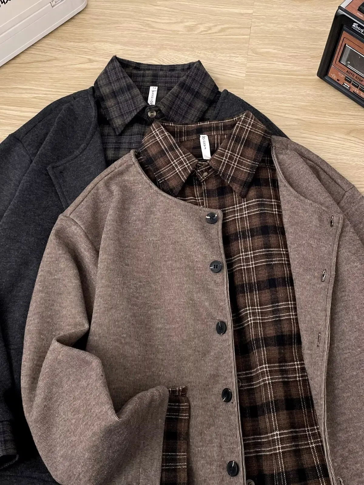 

American Retro Plaid Splicing Knitted Sweater Coat Men's Autumn Winter New Sle Warm Polyester Fiber Long Sve Cardigan