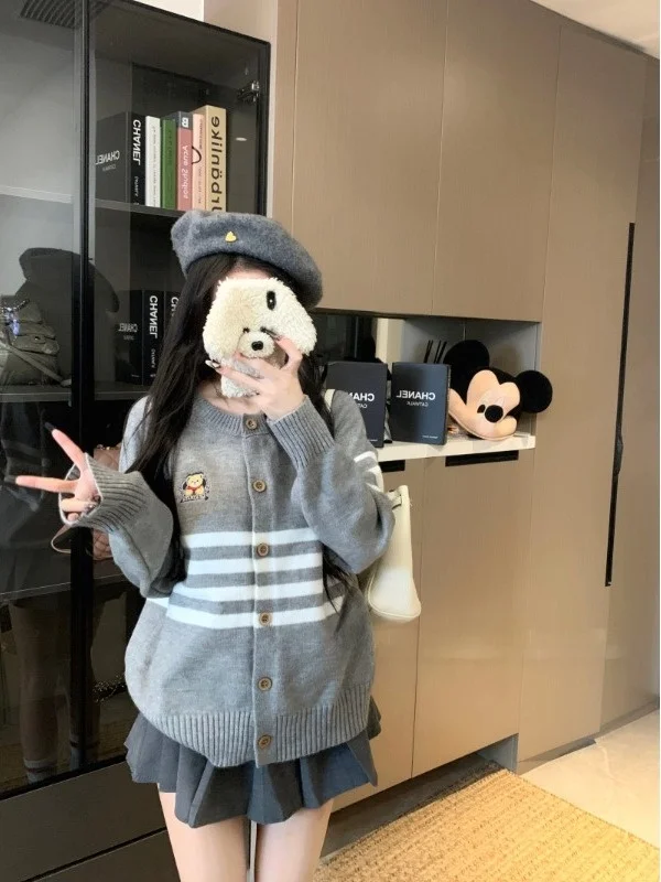 

Korean Sle Casual Striped Cartoon Embroidery Sweater Cardigan Women's Loose Slimming Knitted irt Autumn New Arrival