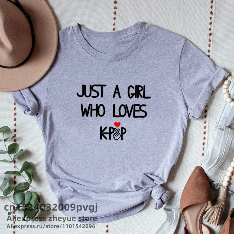 Just A Girl Who Loves Kpop T-shirts for Women Men K-pop Korean Finger Love Concert T-Shirt Short Sleeve Women\'s Clothing