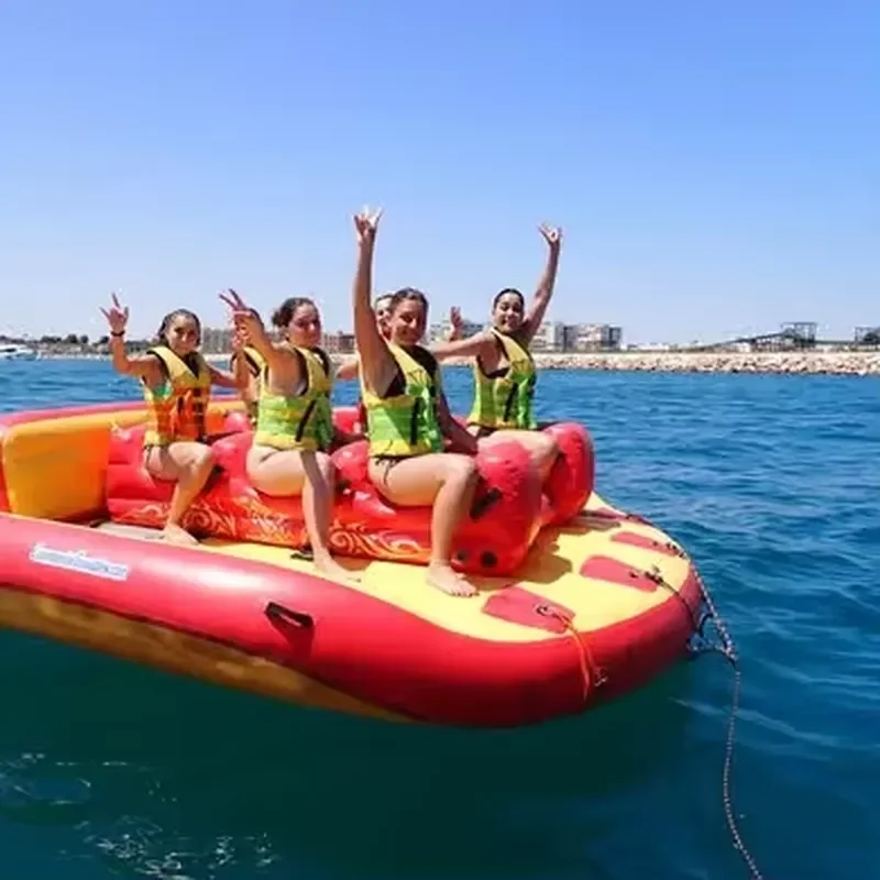 Commercial Flying Inflatable Water Towable Boat 6 Riders Towable Sofa Water Sports Inflatable Flying Boat on Wate