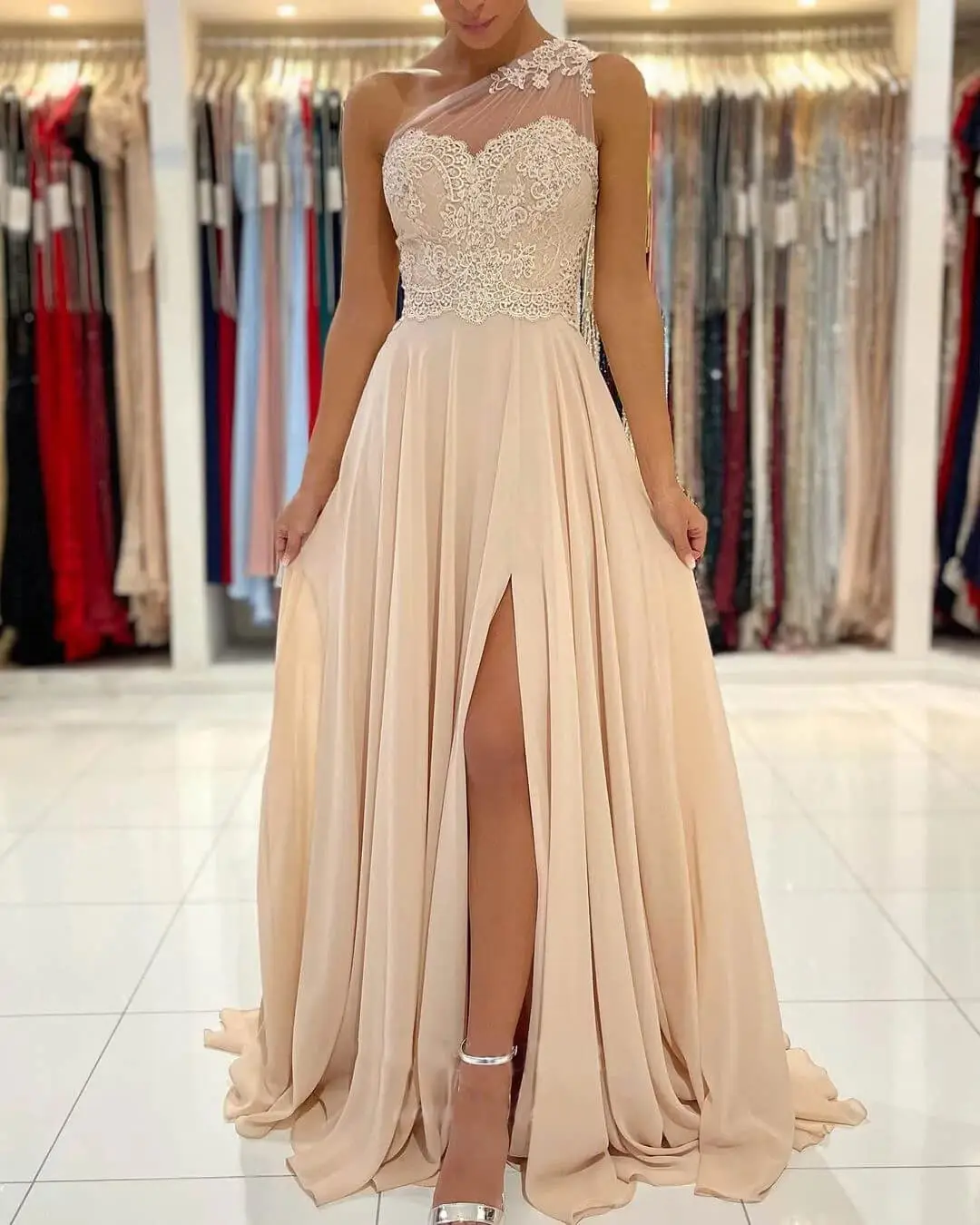 Women\'s One Shoulder Bridesmaid Dresses for Wedding Long Lace A-Line Silt Formal Evening Gown with Pockets Appliqu2024 plus size