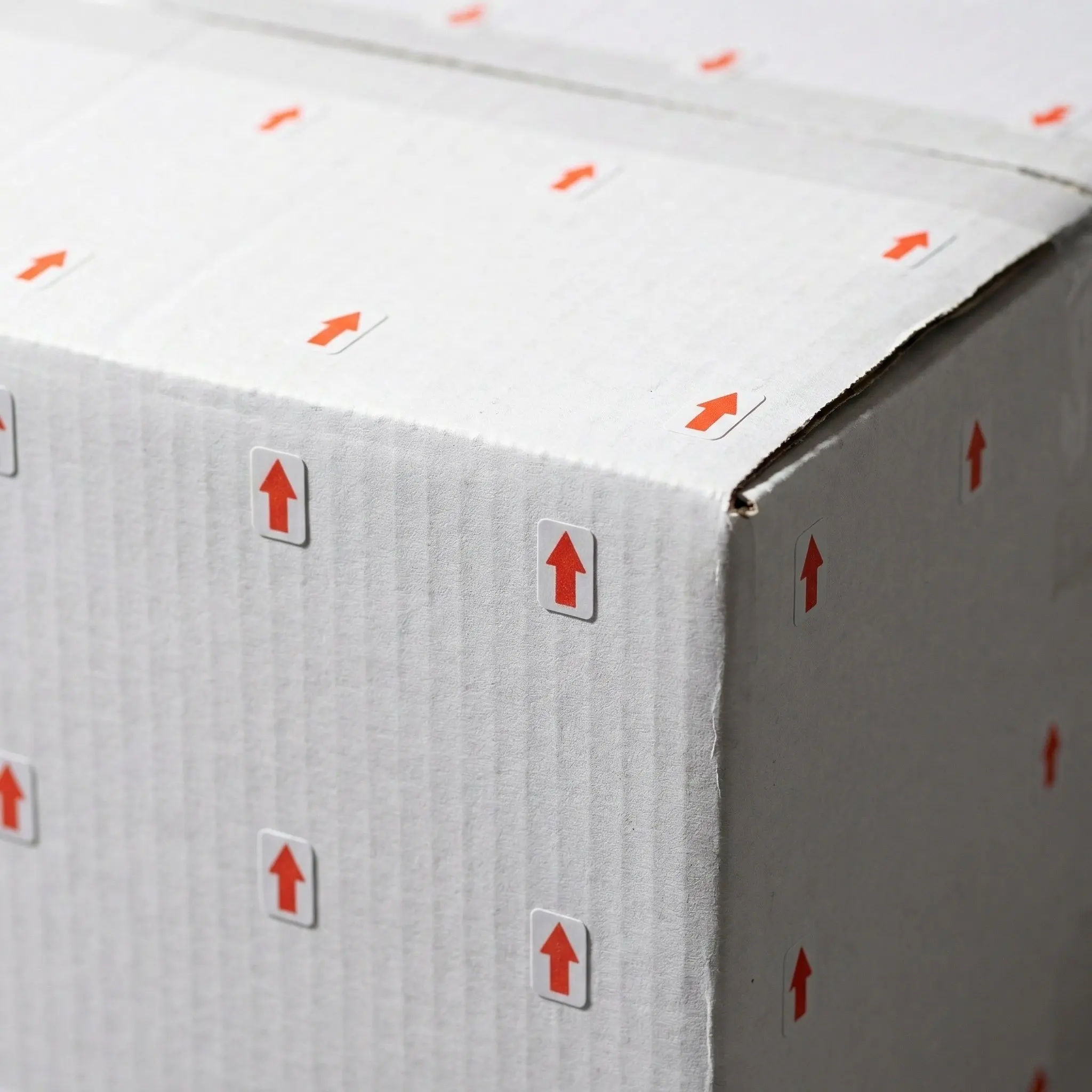 30Sheets Red Mini Arrow Stickers Self Adhesive Labels Removable Small Arrow Markers for Rework Quality Inspection Documents