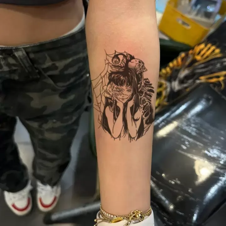 أنيمي كاواكامي تومي عصير عشبي الوشم المؤقت شبكة العنكبوت الهيكل العظمي مقاوم للماء وهمية الوشم الجسم الوشم ملصق للمرأة الرجل