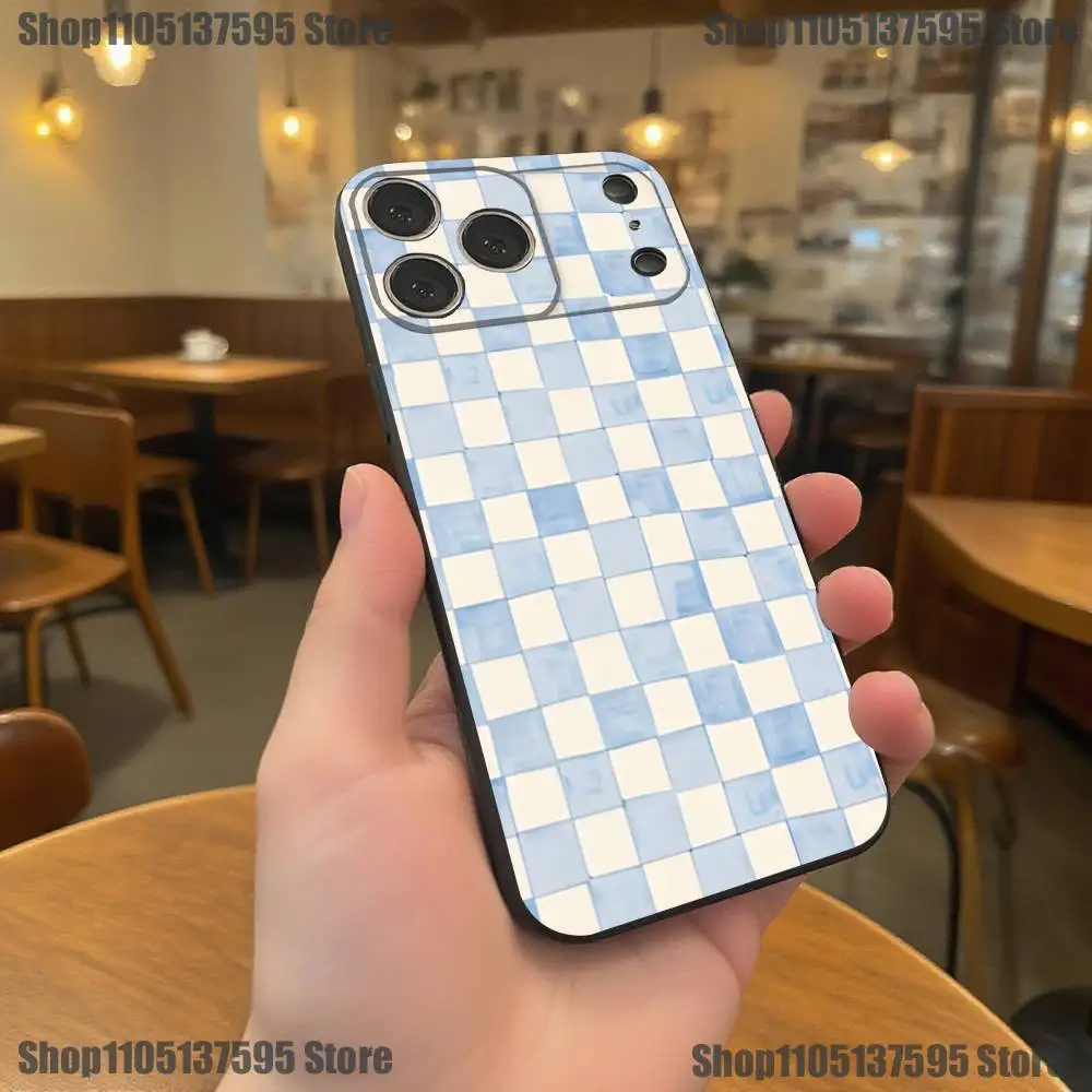 حافظة هاتف شبكية مخططة باللون الأزرق الكوري لهواتف iPhone 17,16,15,14,13,12,11,Pro,XS,Max,XR,Plus,E,SE4,غطاء ناعم أسود صغير
