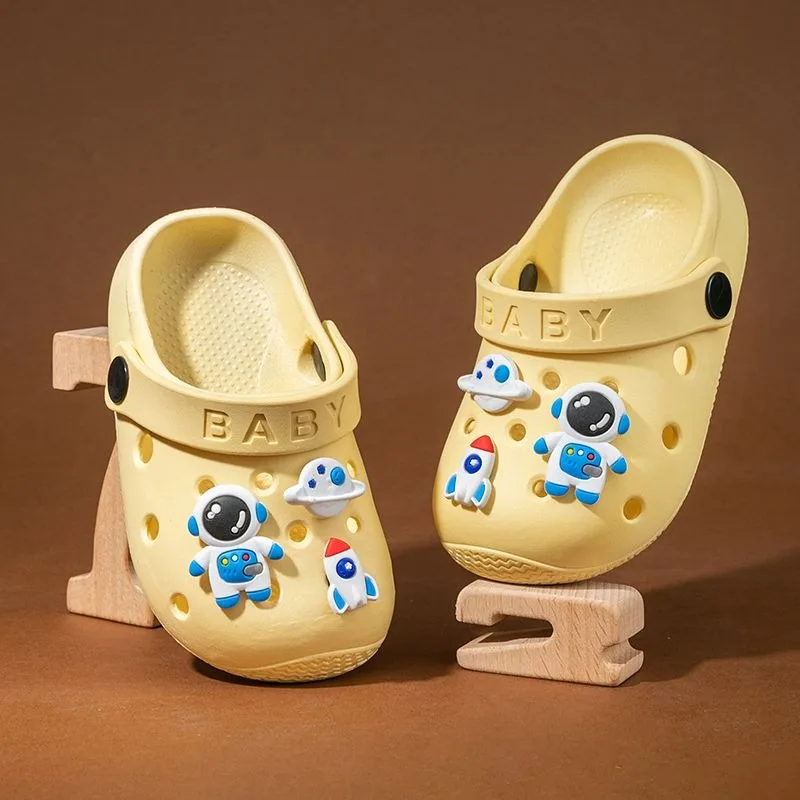 Kids' Hole in One Sandals All Weather Thick Sole Beach Slippers Non Slip Safety Toe Cap Indoor Outdoor Toddler Sandals