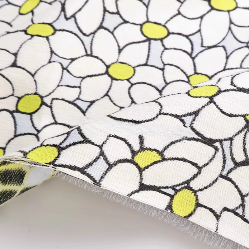 

Силуэт Корейский Стиль Цветочный Жаккард Хлопчатобумажная Ткань для Весенне-Осеннего Платья Комплект Дизайнерская Ткань Diy By The Meter Швейный Материал