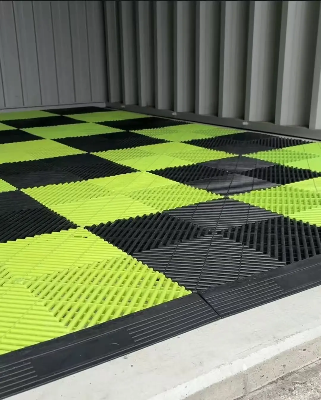 Garage Floor Tiles Vinyl Flooring for Garage Workshop Warehouse