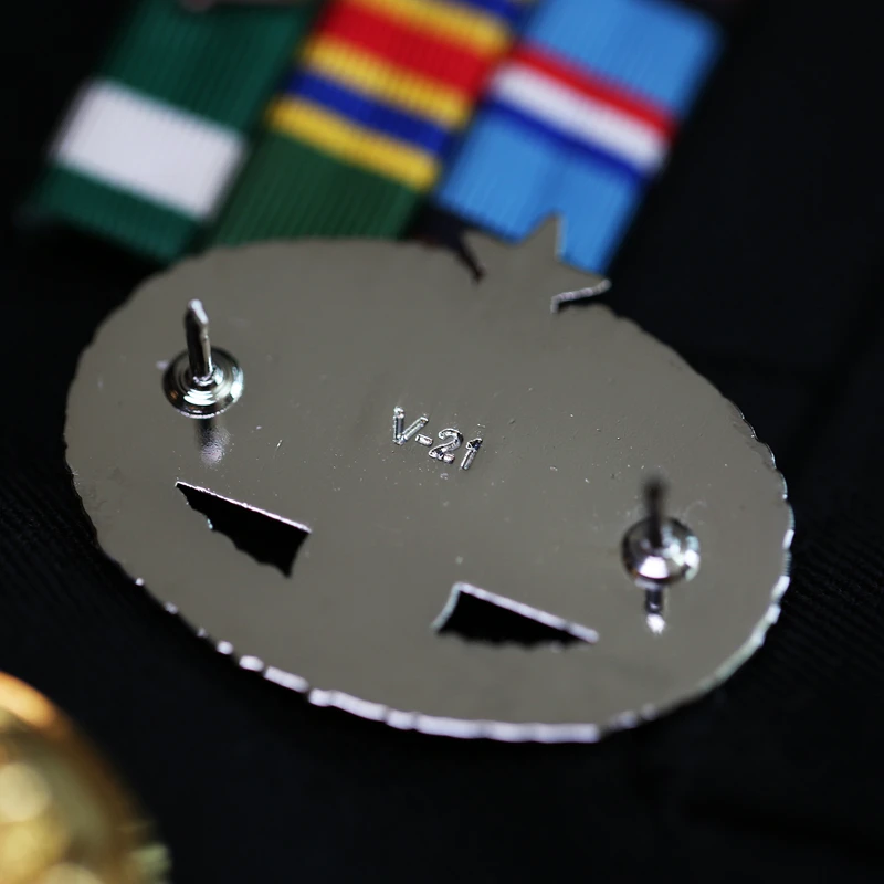 COMBAT MEDICAL Medal Identification Badge Camouflage Uniform Emblem Badge Collection Crrafts