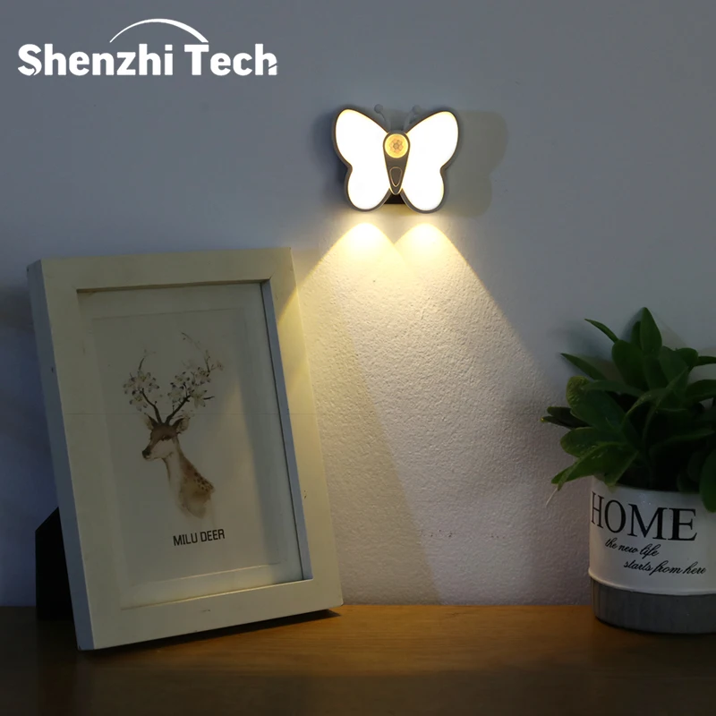 Sensore di movimento a farfalla Luce notturna LED sotto le luci dell'armadio Lampada ricaricabile per armadio Guardaroba Scala Camera da letto Decorazione della cucina