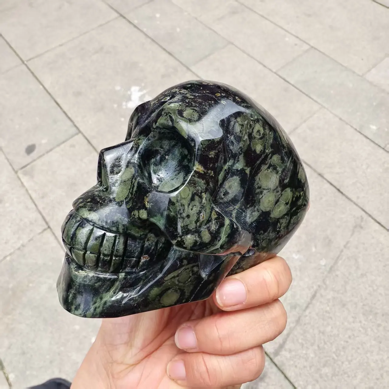 Natural Peacock's Eye Stone Skull, Quartz Crystal Green Mineral Polished Skull, Mineral Healing