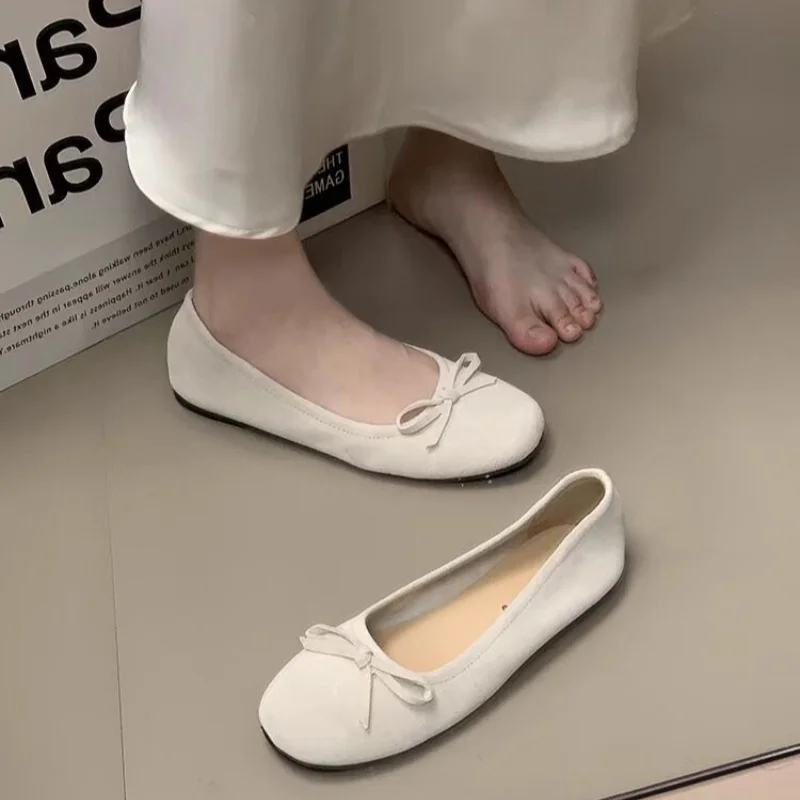 2024 Solid Color Super Soft Women\'s Shoes Spring Bow Flat  Casual and Comfortable Leather New Ballet  Luxury Shoes Women