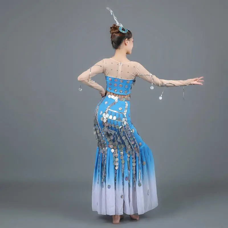 Dai Ethnic Dance Costumes Performance Costumes Pavane Dancer Dress Suit Performance Costumes Sequin Peacock Dance Costume