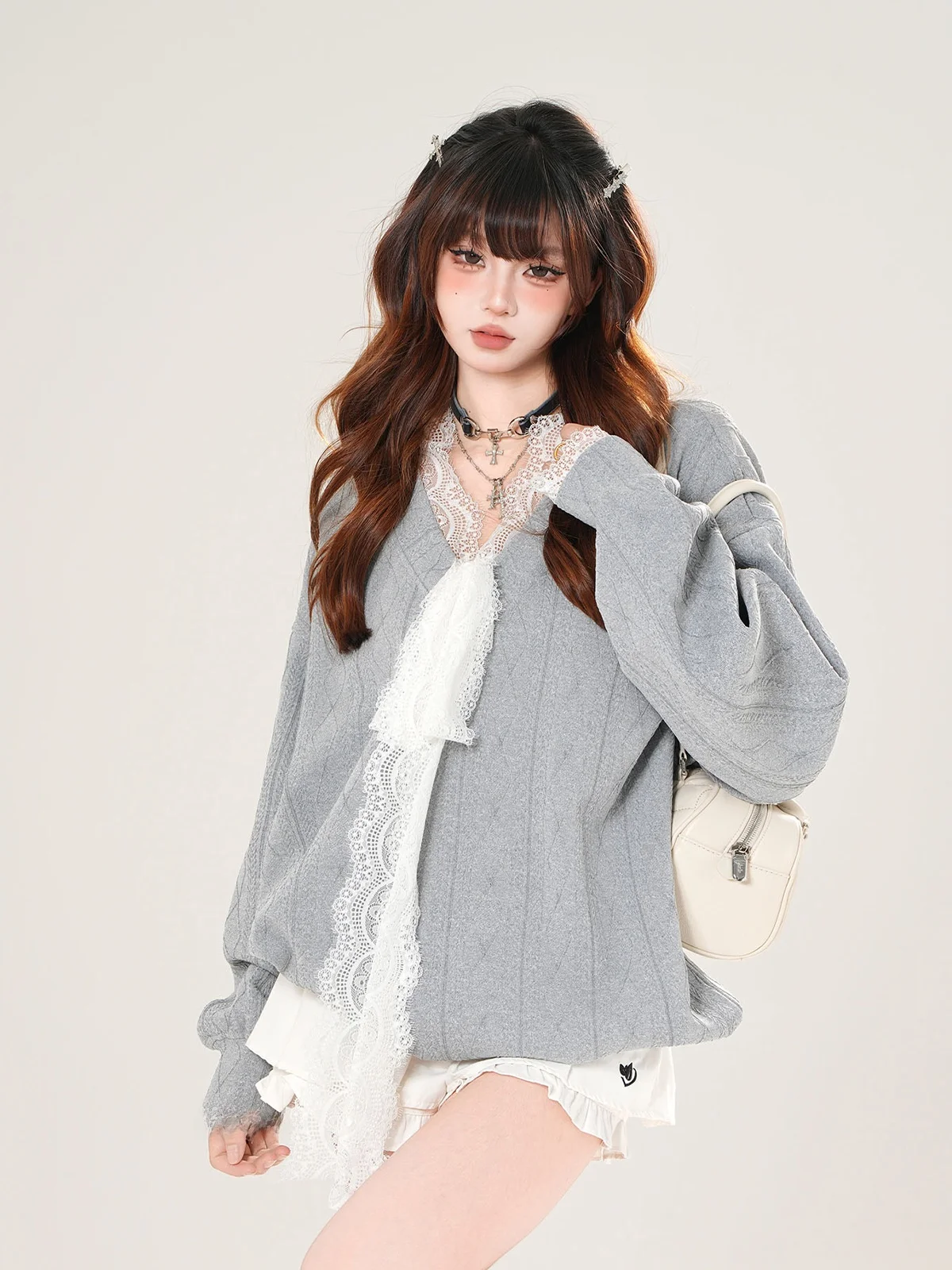 

kit Lazy ey Tone Lace Knitted Sweater Women's Loose Slimming V-Ne Top Korean Sle Autumn Faion Polyester Blend