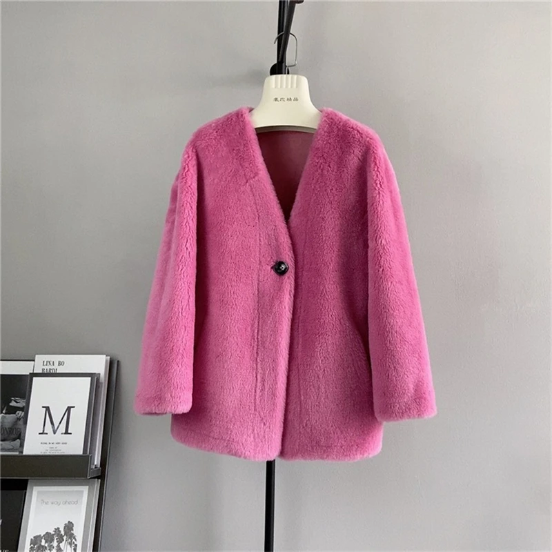 2024 Autumn and Winter New V-neck Lamb Wool Coat Women Genuine Fur Warm Short Korean Style Jacket PT4109