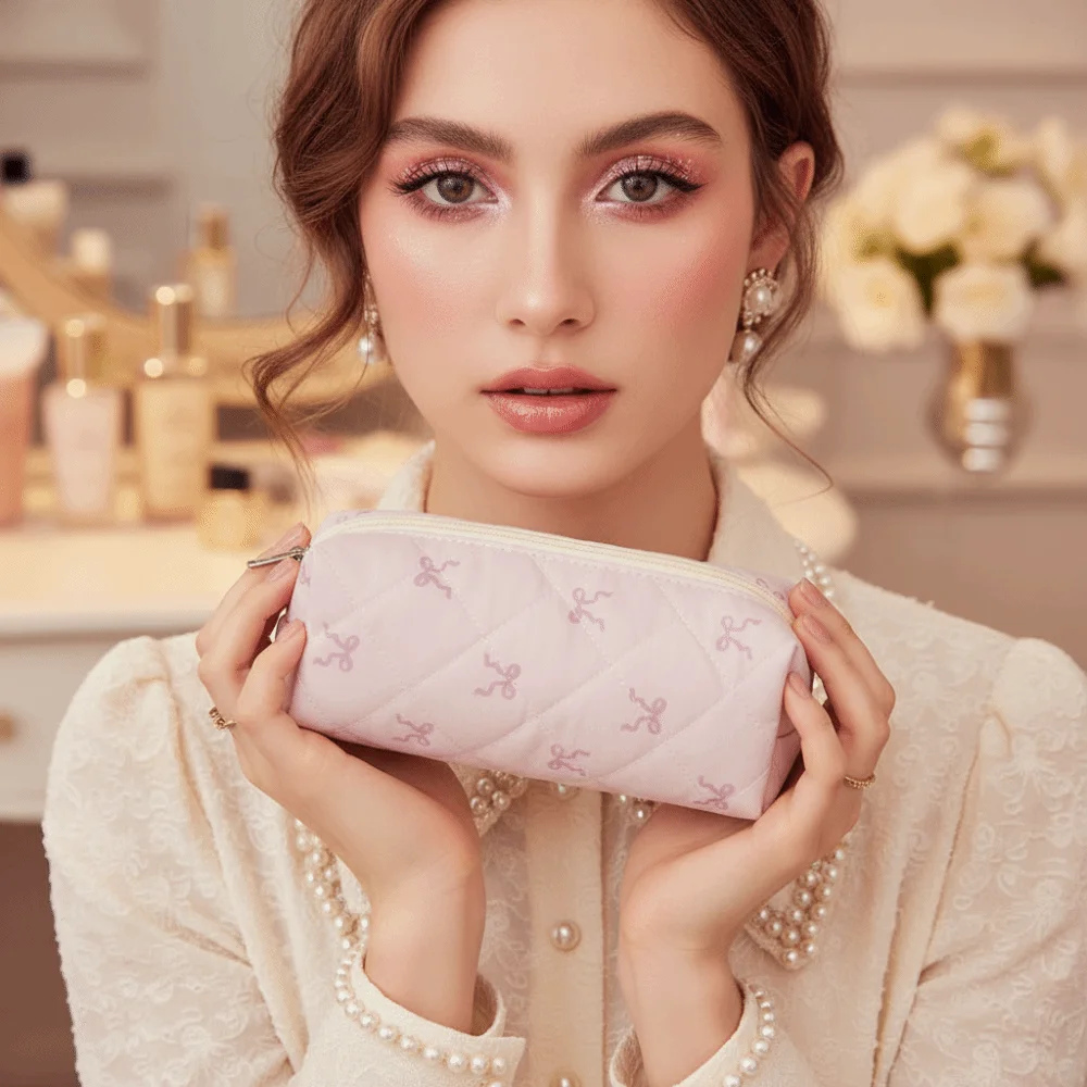 Large Capacity Pencil Case Quilted Fabric Ribbon Bowknot Makeup Bag Soft Handheld Zipped Closure Stationery Bag Backpack Storage