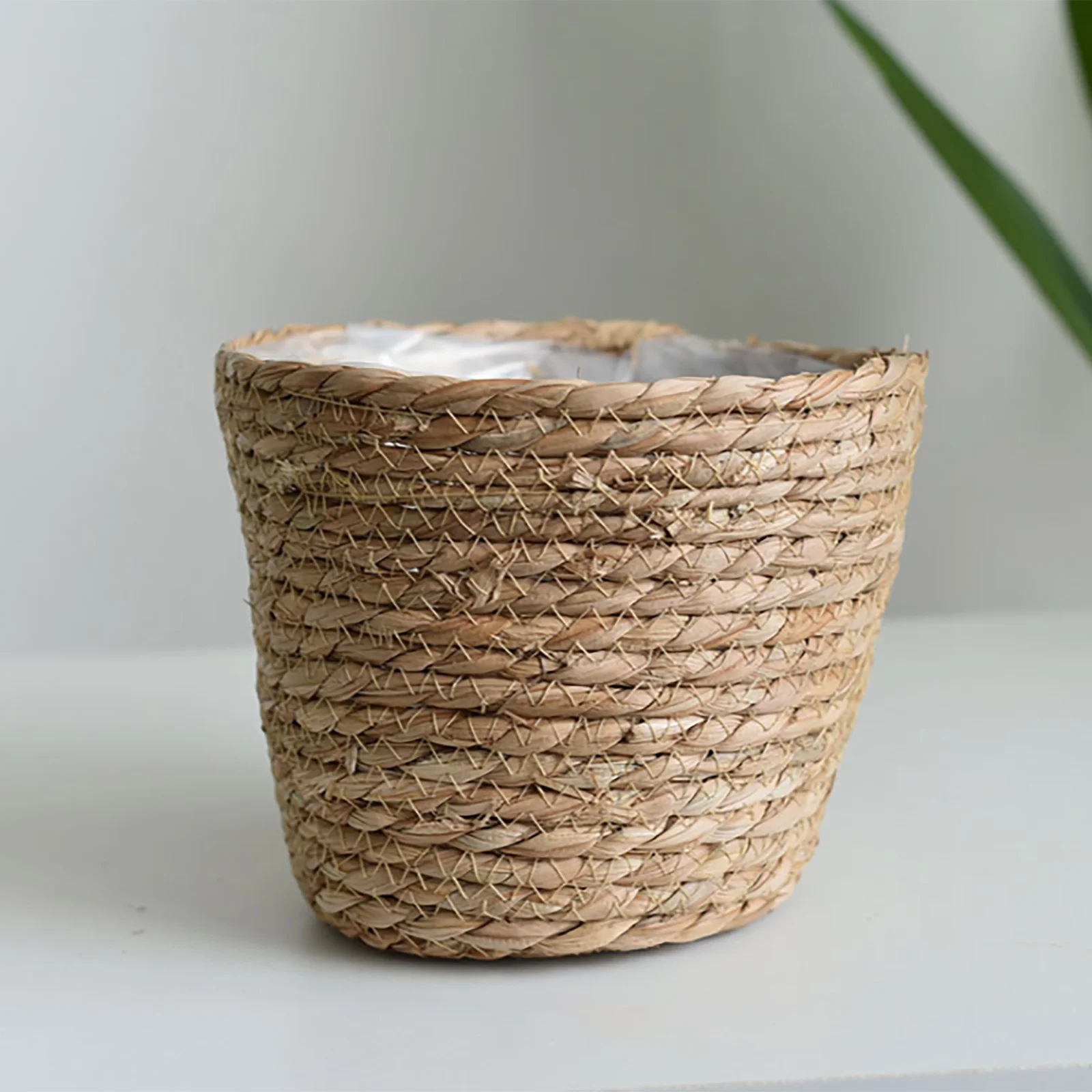 

Basket Planter Woven StrawPot Storage Suitable For Every Corner Of The House Unique And Elegant Shape Seagrass Rattan Seagrass