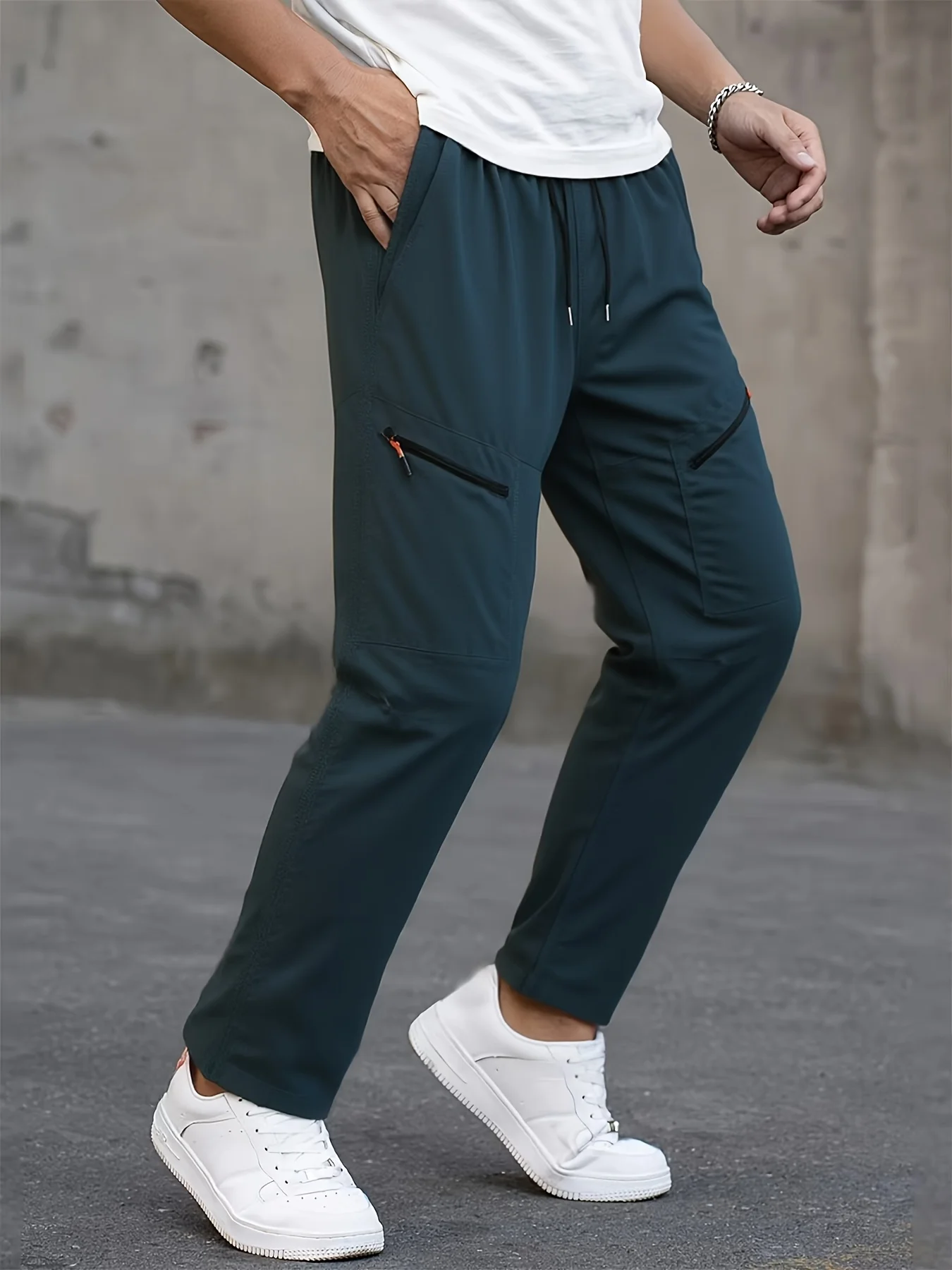 Mens Black Cargo Pants Loose Fit Straight Leg Trousers Multi Pocket Drawstring Waist Streetwear Casual Fashion Streetwear