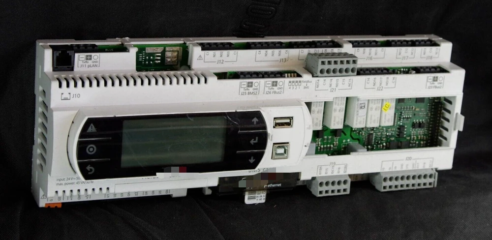 P + Controller/Controller pengontrol logika elektronik yang dapat diprogram