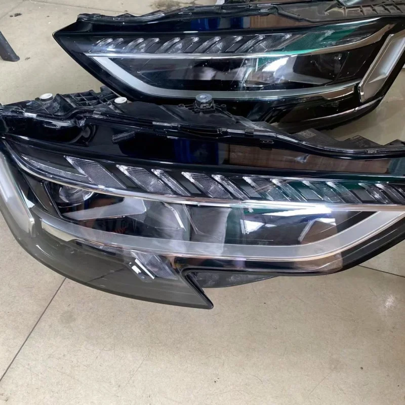 Suitable For Audi 2023 A8 Top-Trim , Horch Version Original High-End Digital Matrix Dynamic Headlights