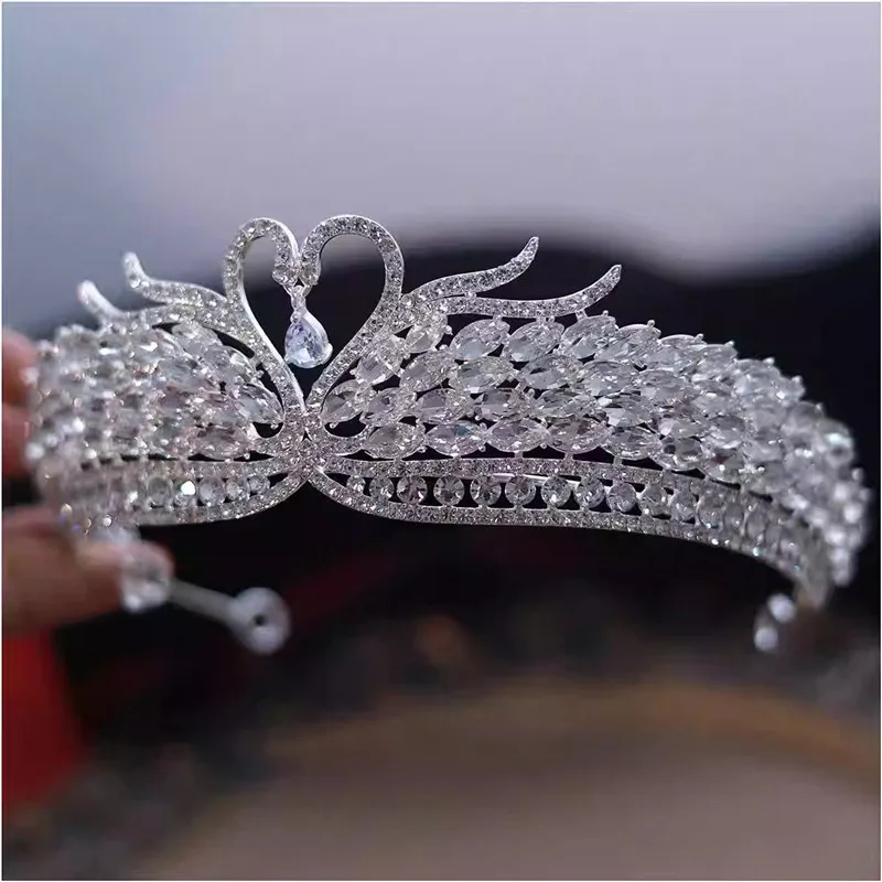 CC Romantic Crowns for Women Wedding Hair Accessories Bridal Headbands Engagement Party Gift Swan Shape Shining Coronets AN079