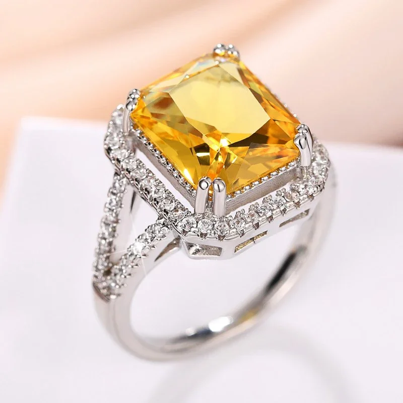 2024 Big Geometric Yellow Cubic Zirconia Rings Women Temperament Accessories for Wedding Anniversary Party New Trendy Jewelry