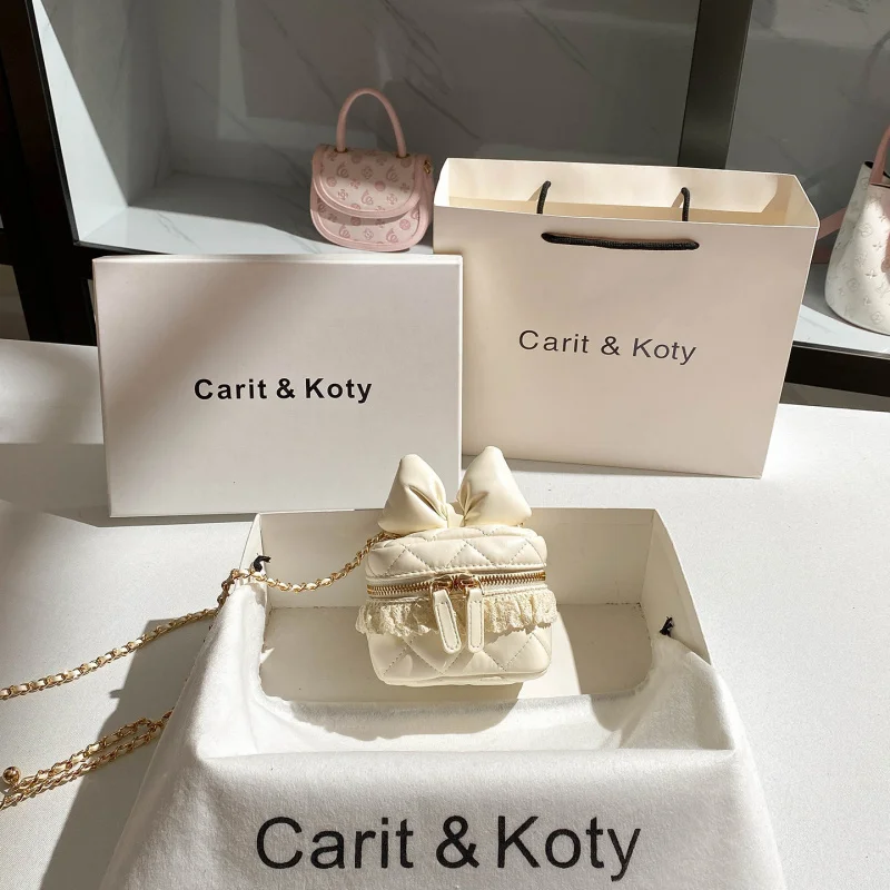 

Super popular mini bow bag with a high-end, elegant style and chain strap