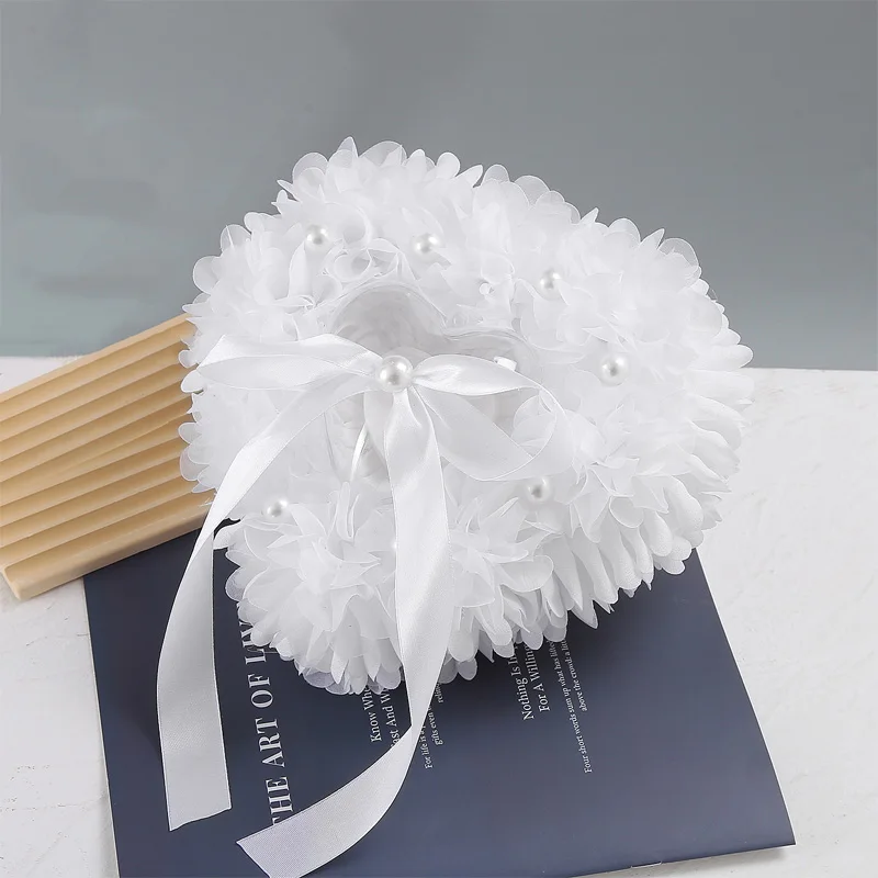 وسادة خاتم الحب الرومانسية اليدوية ، زخرفة زهرة اللؤلؤ الغربي ، لوازم الزفاف