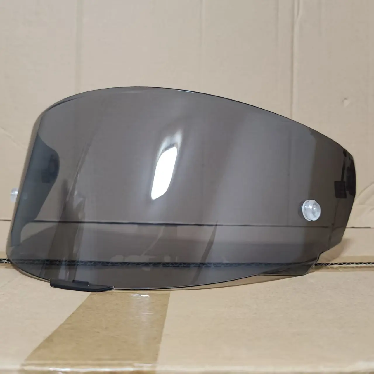 

Визор для мотошлема KYT TT Course: Сменная линза, защитный экран, аксессуары для шлема