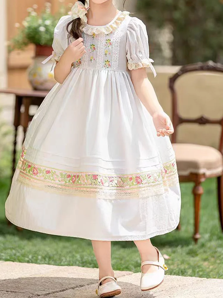 Girls\' Vacation Style Dress Summer 2024 New Children\'s Flower Embroidered Short sleeved Beach Girl Cotton Princess Dress