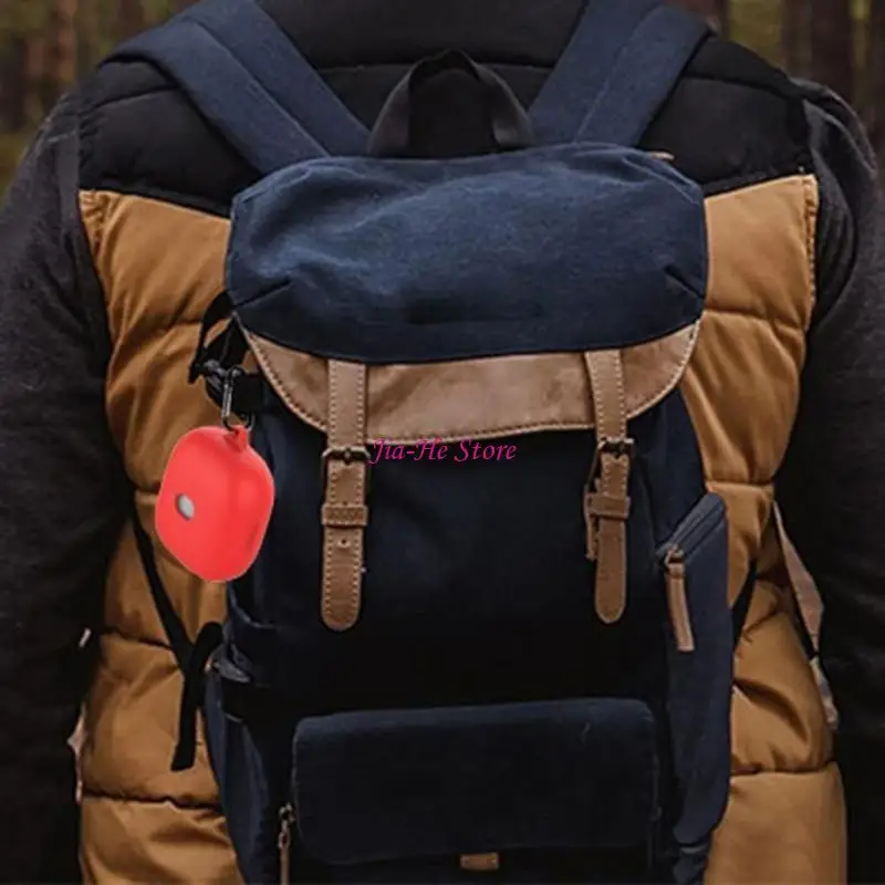 Lightweight Silicone Case For Earbuds With Convenient Clip 83CF