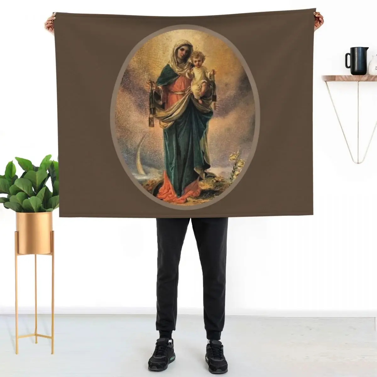 The Brown Scapular, Our Lady of Mount Carmel Throw Blanket Beach halloween manga funny gift Bed christmas decoration Blankets