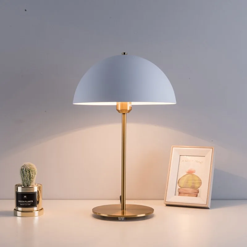 Imagem -03 - Golden Mushroom Led Desk Lamp Desk Lamp Floor Lamp Bedroom Bedside Table Quarto de Hotel Sala de Estudo Creative Desktop Home Decoration