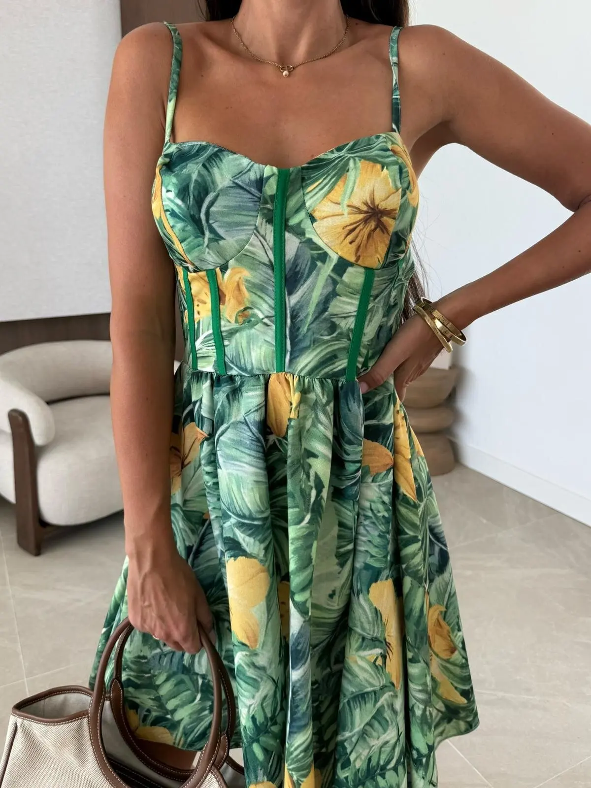 

New Women's Fashionable Dress With Spring Summer Printed Lace Up Casual V-neck Sleeveless Hanging Neck Backless Women's Dress