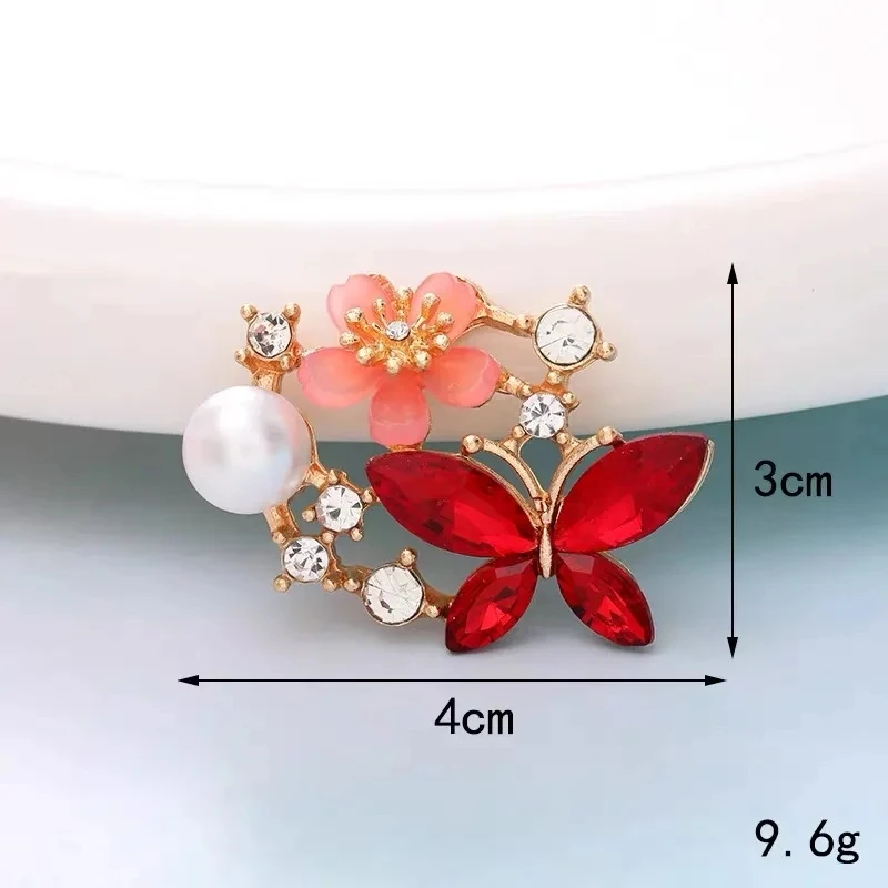 High-grade Crystal Butterfly Flower Brooch Female Pearl Pin Suit Accessories Clothing Accessories