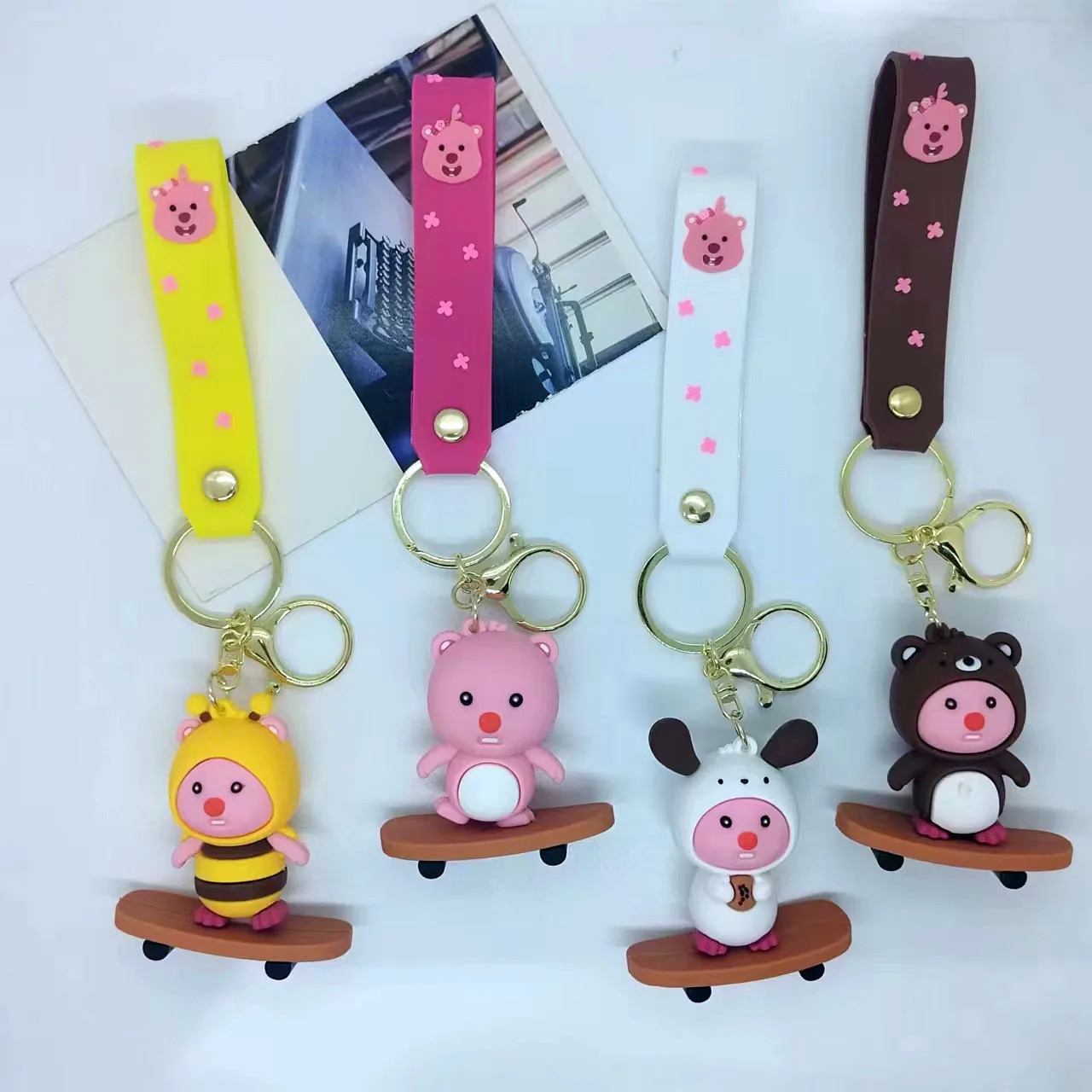 Creative Cartoon Doll Sports Beaver Keychain Bag Car Keychain Accessories Gift Wholesale Kawaii Cute Personalized Gifts Fashion