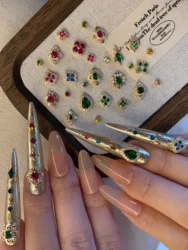 5 PCS New super flash retro palace style nail art jewelry emerald/red zircon accessories Copper inlaid diamond