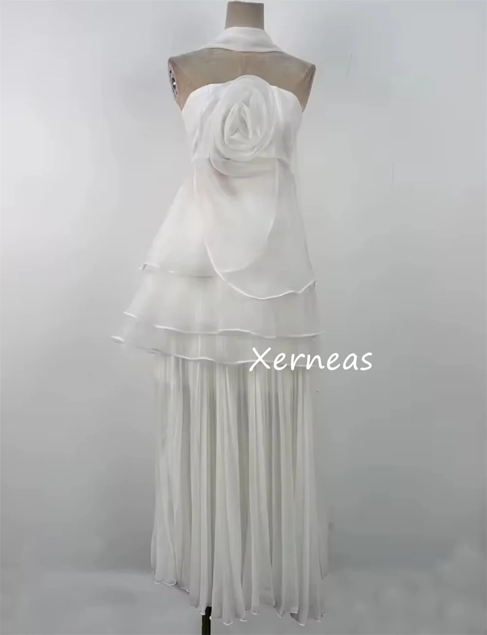 Customized Sparkle Chiffon Pleat Flower A-line Strapless Midi Dresses Bespoke Occasion Party Simple Modern Style