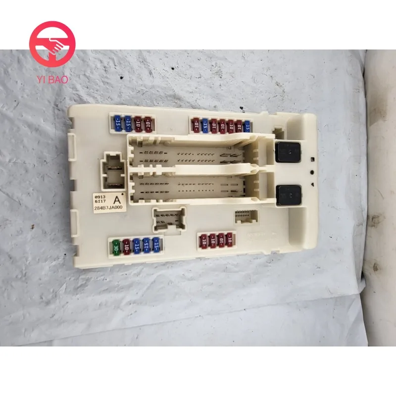 Caja de Fusibles de la Unidad de Control del Motor OE 284B7-1AA0A 284B71AA0A para Nissan Altima Murano Maxima IPDM BCM 2008-2010
