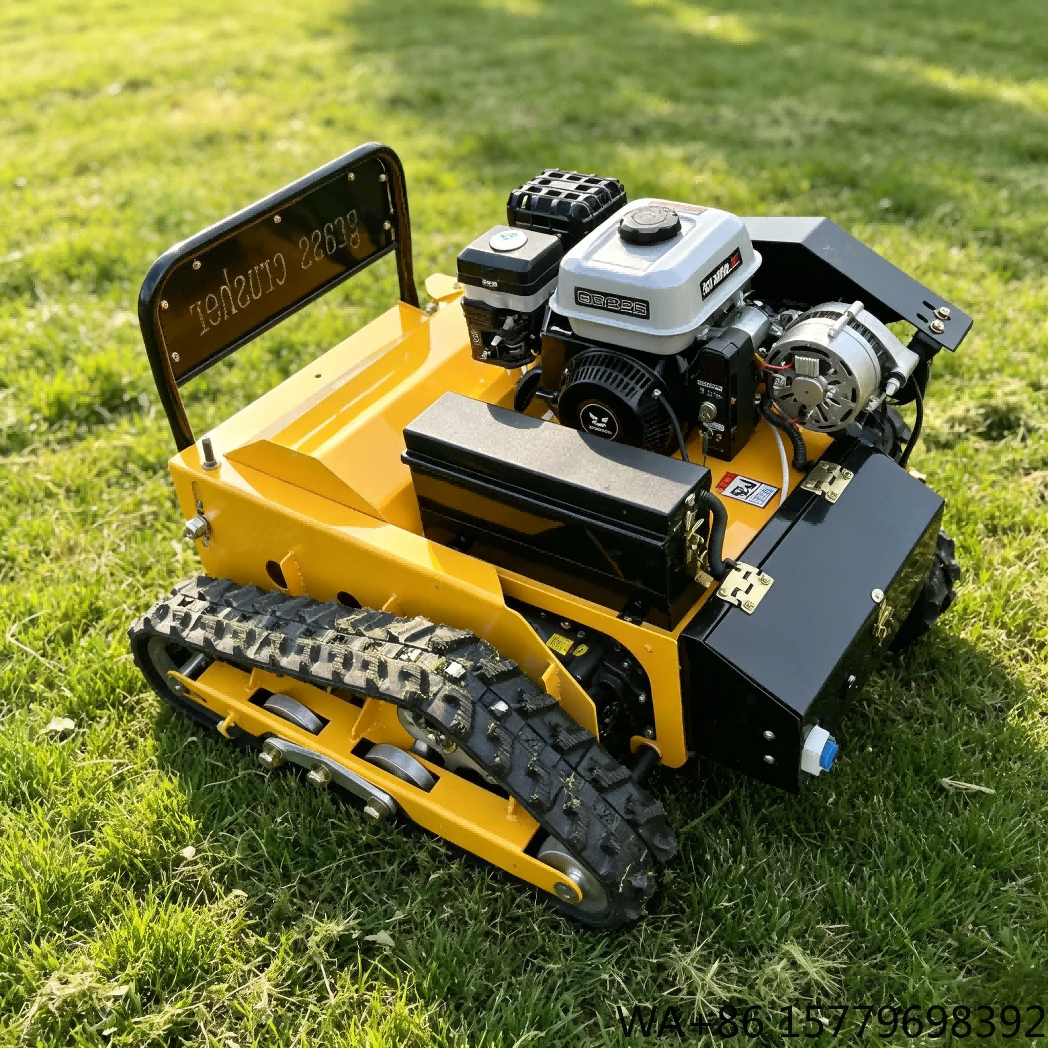 Zero Turn 4-Stroke Flail Mower 550mm Remote Control  92 Octane Compact Crawler Tracked Robot Slope Garden Grass Cutter