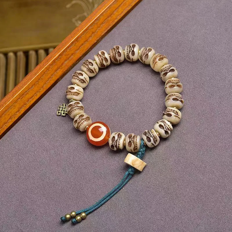 Tibetan-Style Bone Carving Charnel Ground Bracelet Single-Strand Agate with Copper Clasp Yak Bone Skull Head Bracelet
