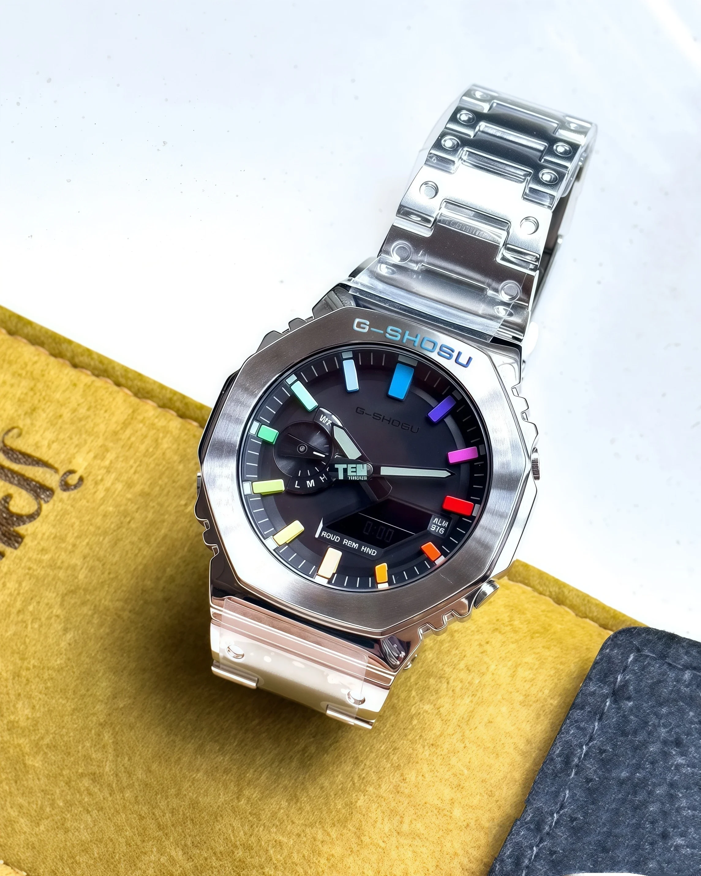 ساعة إلكترونية للجنسين، وظيفة رياضية رقمية كاملة، سبيكة LED، قرص كبير، حزام فولاذي للتوقيت العالمي، سلسلة GMB Oak