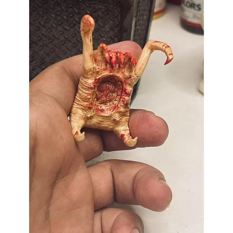 Headhunter Crab نصف الحياة جوردون لملحقات 6 بوصة 1/12 مقياس عالية الدقة شمع أحمر ثلاثية الأبعاد مشهد الطباعة الحلي