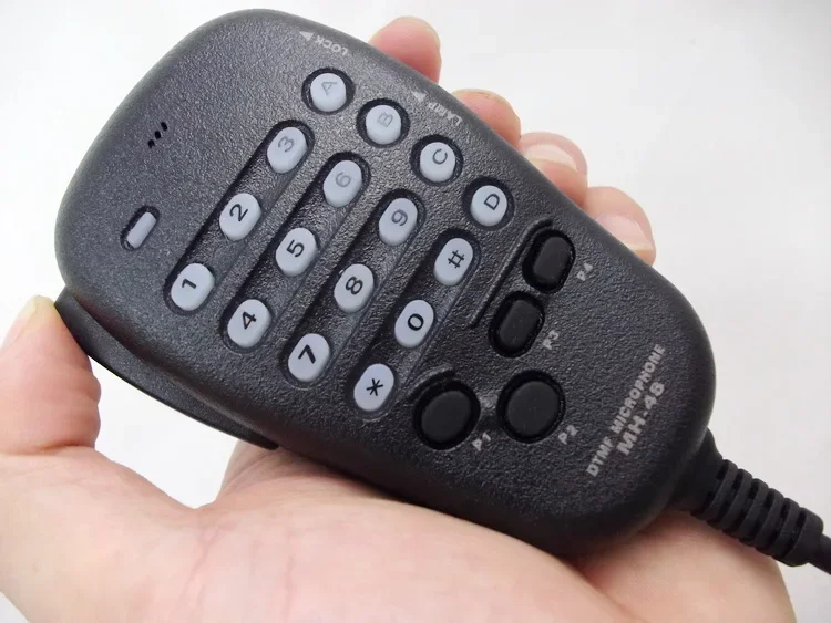 YAESU FT-7900R 50 واط عالية الطاقة المزدوج الفرقة FM جهاز الإرسال والاستقبال 2 متر 70cmMobile راديو الهواة